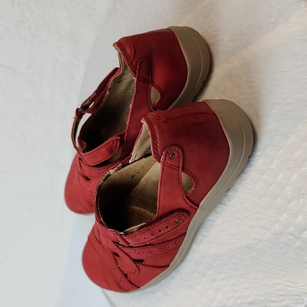 Earth Origins Rapid Teddy Leather Walking Loafer Cushioned Red Size 7 - Picture 6 of 12